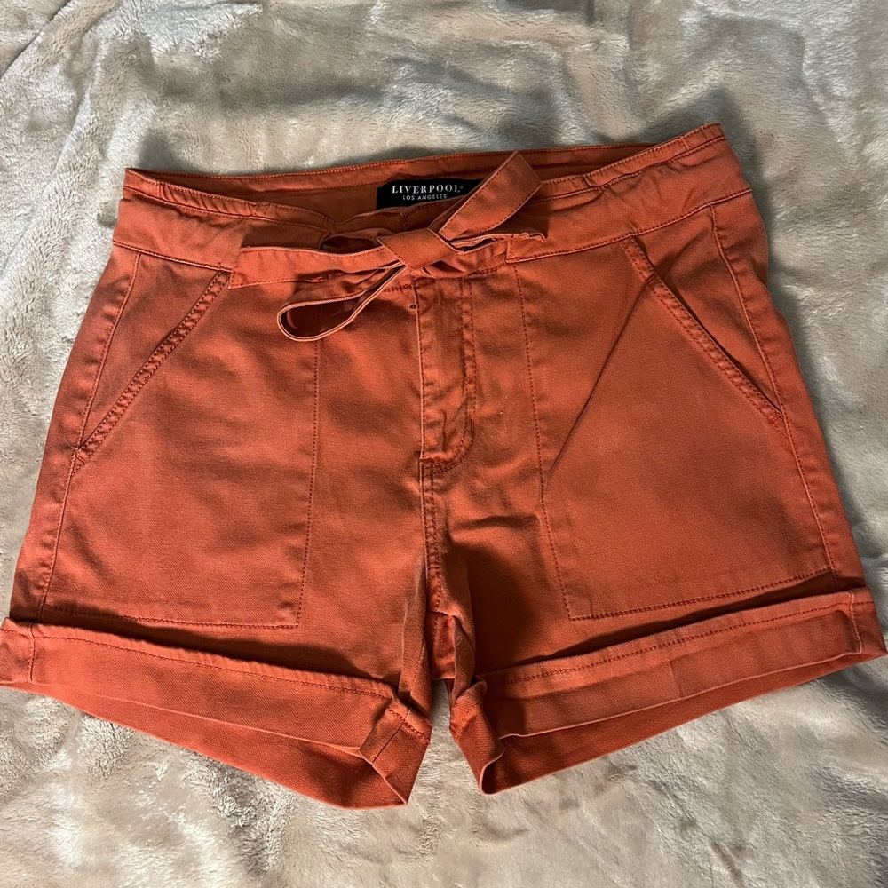 Liverpool  orange rust Tie-Waist Shorts. size 6